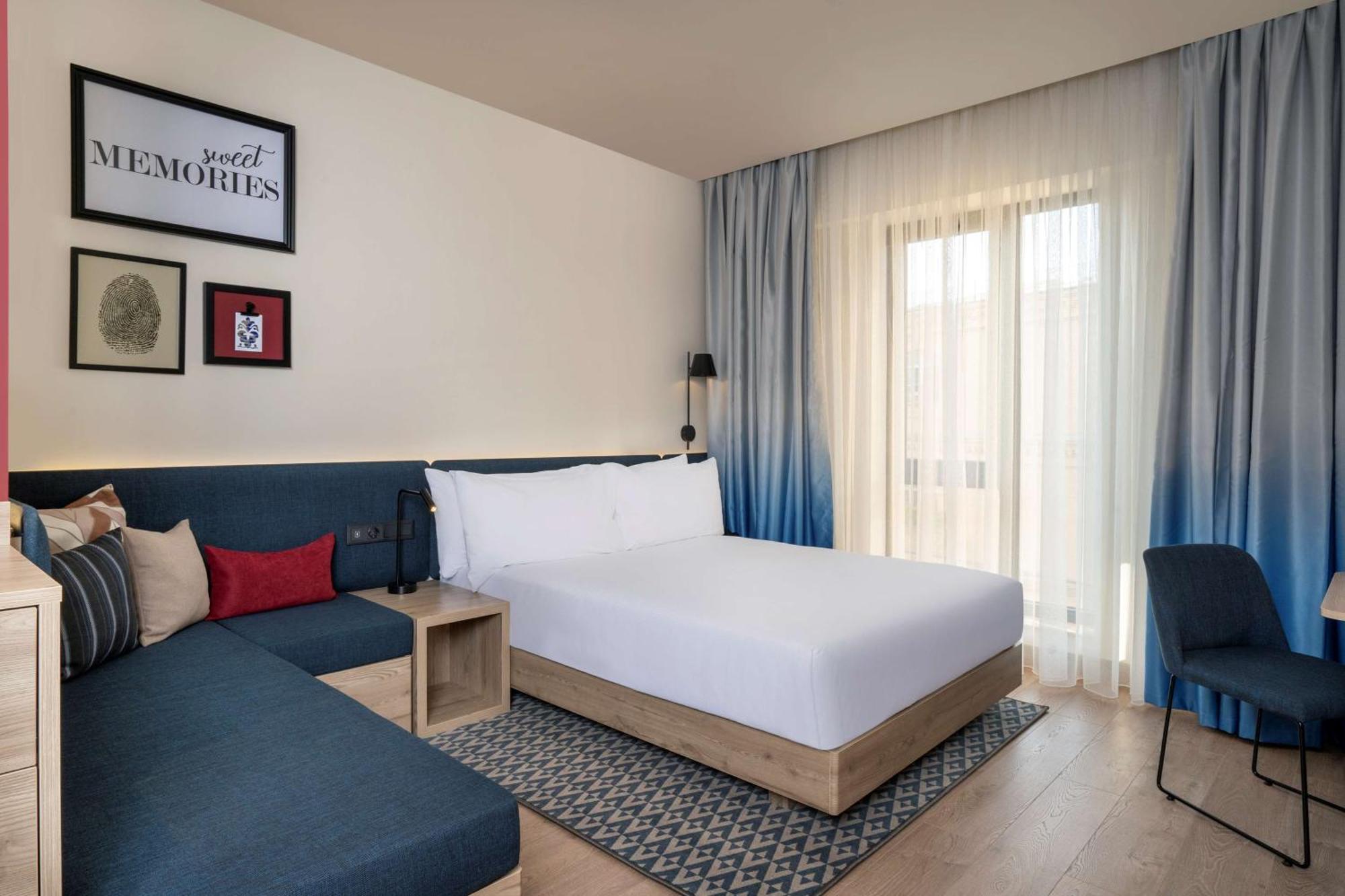 Hampton By Hilton Tashkent Hotel Exterior foto